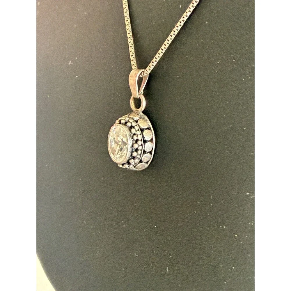 925 Sterling Silver Oval Clear Gemstone Pendant Necklace Vintage boho native